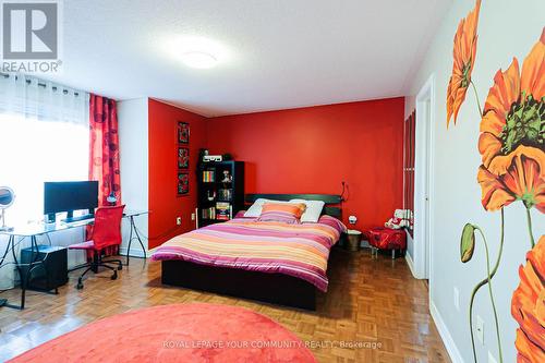 28 Ferretti St, Vaughan, ON - Indoor Photo Showing Bedroom