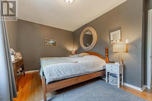 648-654 Francis Road, Burlington, ON - Indoor Photo Showing Bedroom