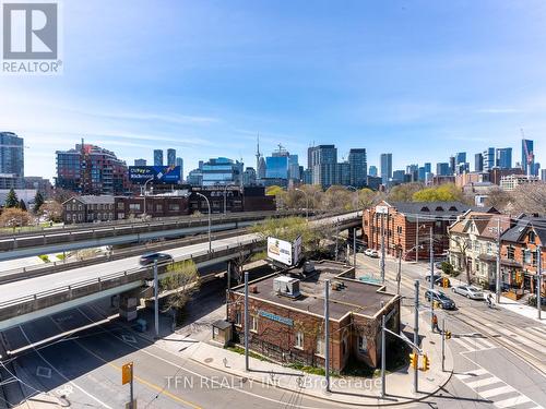 507 - 549 King Street E, Toronto, ON - Outdoor With View