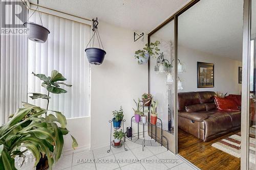 901 - 131 Torresdale Avenue, Toronto, ON - Indoor Photo Showing Other Room