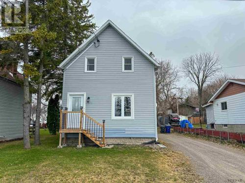 102 Katherine St, Temiskaming Shores, ON - Outdoor With Exterior