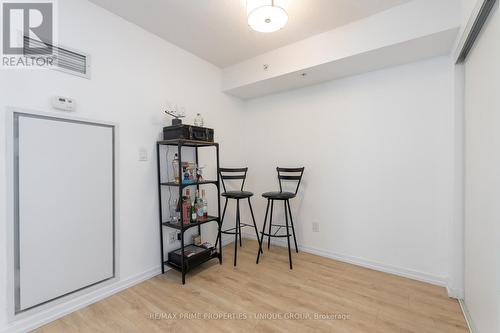 1007 - 68 Abell Street, Toronto, ON - Indoor Photo Showing Other Room
