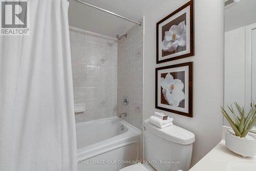 #1265 -313 Richmond St E, Toronto, ON - Indoor Photo Showing Bathroom
