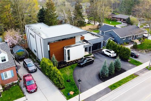 142 Mohawk Road, Ancaster, ON - Outdoor