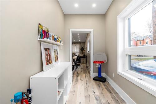 88 Erie Avenue, Hamilton, ON - Indoor Photo Showing Other Room