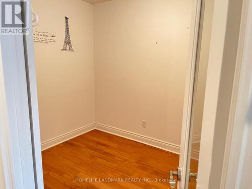 1123 - 25 Greenview Avenue, Toronto, ON - Indoor Photo Showing Other Room