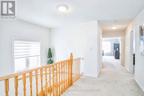 1877 Castlepoint Drive, Oshawa, ON - Indoor Photo Showing Other Room