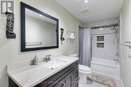 384 Irene Drive, Georgina, ON - Indoor Photo Showing Bathroom