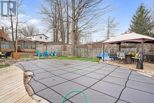 10 Parkway Place, Barrie, ON - Outdoor