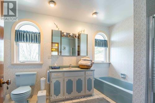 1249 Glen Miller Road, Quinte West, ON - Indoor Photo Showing Bathroom