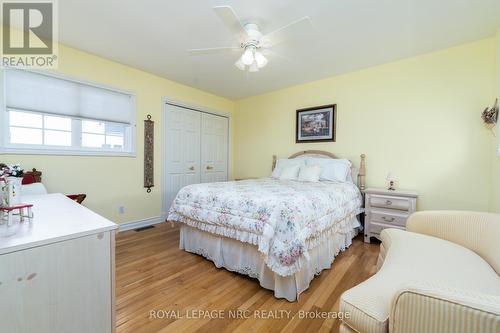 40 Promenade Way, Fort Erie, ON - Indoor Photo Showing Bedroom