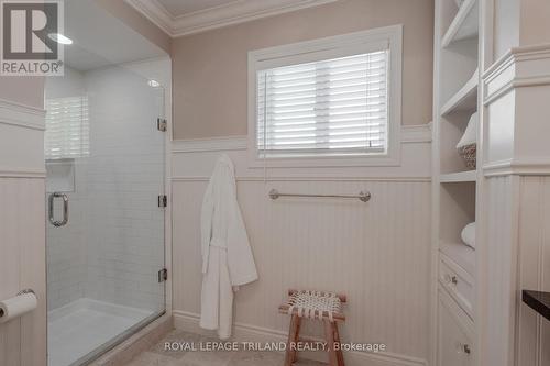 4221 Colonel Talbot Road, London, ON - Indoor Photo Showing Bathroom