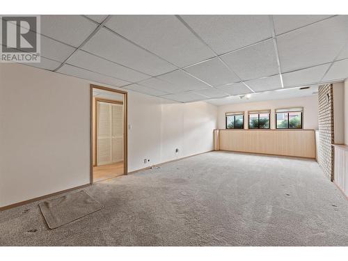 2909 Heritage Place, Vernon, BC - Indoor Photo Showing Other Room