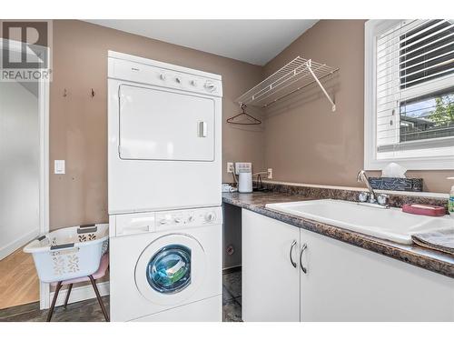 6744 Longacre Drive Unit# B, Vernon, BC - Indoor Photo Showing Laundry Room