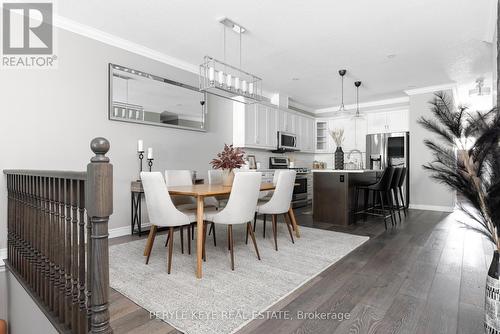 19 Serenity Place Crescent, Huntsville, ON - Indoor Photo Showing Dining Room