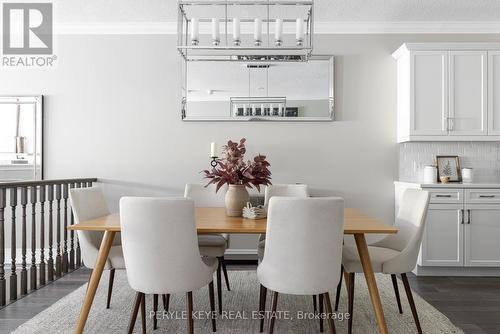 19 Serenity Place Crescent, Huntsville, ON - Indoor Photo Showing Dining Room