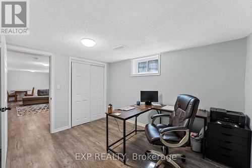 965 Noble Place, Peterborough, ON - Indoor Photo Showing Office