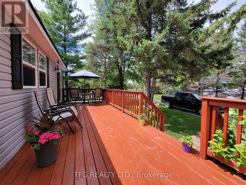 3-2152 County Rd 36 Road, Kawartha Lakes, ON - Outdoor With Deck Patio Veranda