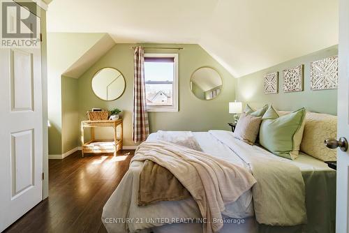 610 Downie Street, Peterborough, ON - Indoor Photo Showing Bedroom