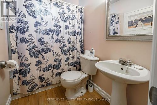 610 Downie Street, Peterborough, ON - Indoor Photo Showing Bathroom
