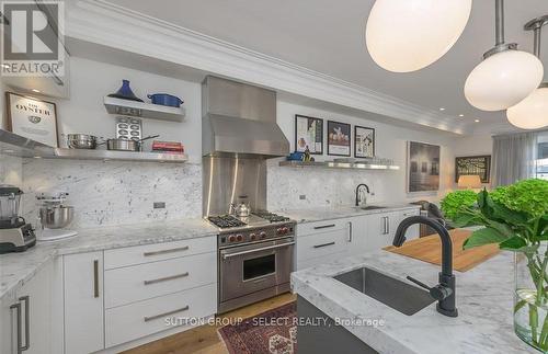 867 Hellmuth Avenue, London, ON - Indoor Photo Showing Kitchen