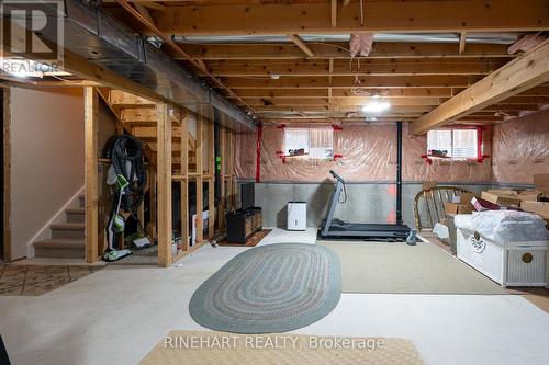 1697 Healy Road, London, ON - Indoor Photo Showing Basement