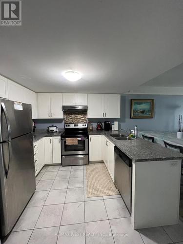 401 - 64 Frederick Drive, Guelph, ON - Indoor Photo Showing Kitchen