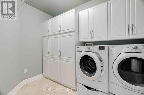 2602 - 330 Ridout Street N, London, ON - Indoor Photo Showing Laundry Room