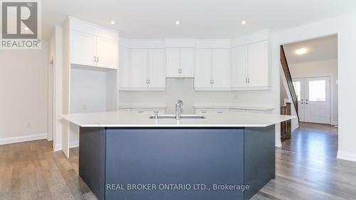 124 Beacon Drive, Blue Mountains, ON - Indoor Photo Showing Kitchen