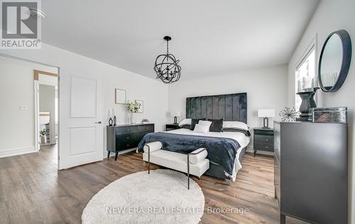 13 Mccrae Crescent, Kawartha Lakes, ON - Indoor Photo Showing Bedroom