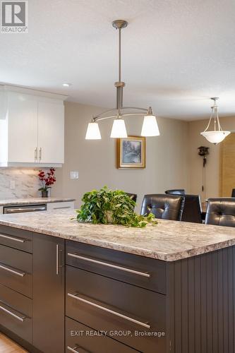 84 Dorchester Drive, Prince Edward County, ON - Indoor Photo Showing Kitchen