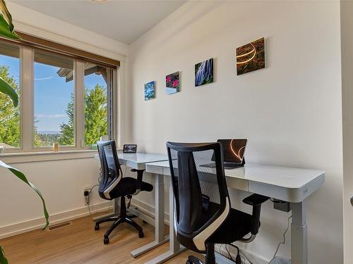 253 Dormie Place, Vernon, BC - Indoor Photo Showing Office