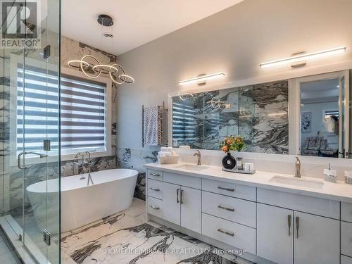 11086 Winston Churchill Boulevard, Halton Hills, ON - Indoor Photo Showing Bathroom