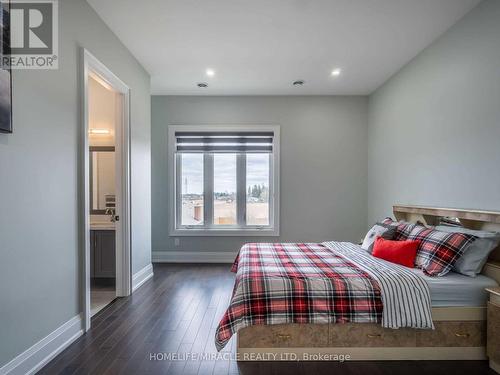 11086 Winston Churchill Boulevard, Halton Hills, ON - Indoor Photo Showing Bedroom