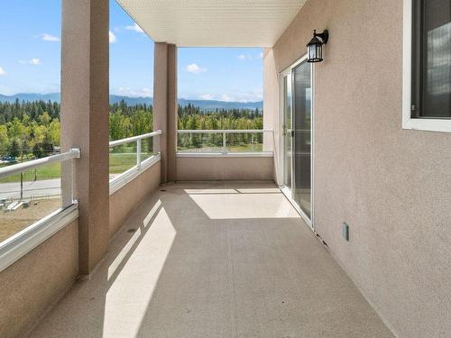 904-1967 Underhill Street, Kelowna, BC - Outdoor With Exterior