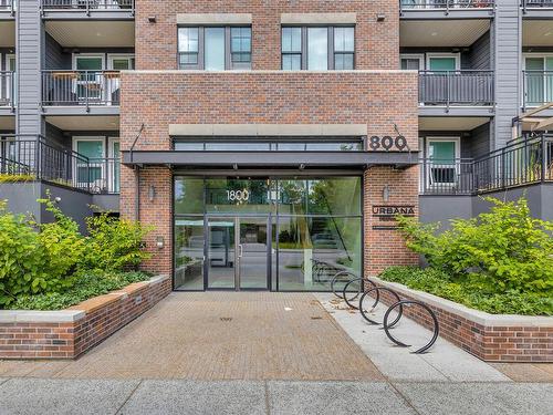 211-1800 Richter Street, Kelowna, BC - Outdoor With Balcony With Exterior