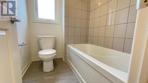 1102 Denton Drive, Cobourg, ON - Indoor Photo Showing Bathroom