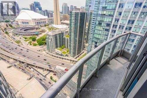 3513 - 8 York Street, Toronto, ON - Outdoor With View