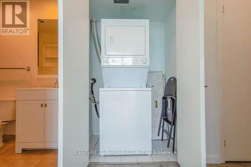 3513 - 8 York Street, Toronto, ON - Indoor Photo Showing Laundry Room