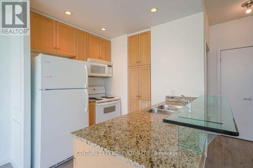 3513 - 8 York Street, Toronto, ON - Indoor Photo Showing Kitchen With Double Sink