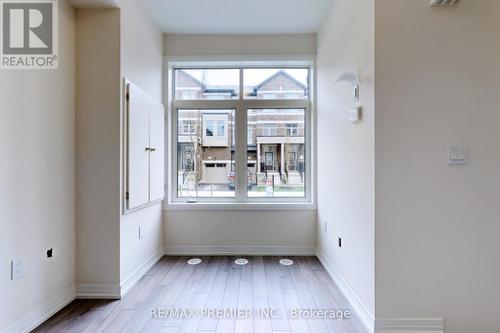 8 Sissons Way, Markham, ON - Indoor Photo Showing Other Room