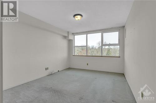 555 Brittany Drive Unit#508, Ottawa, ON - Indoor Photo Showing Other Room
