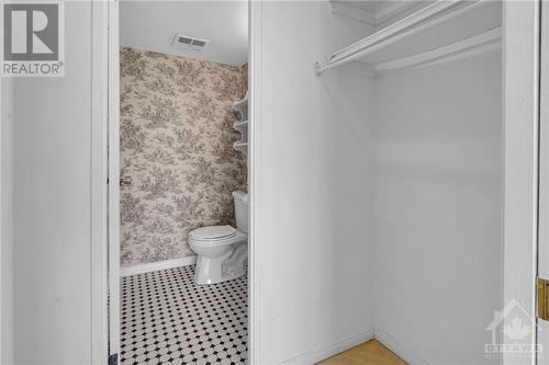 555 Brittany Drive Unit#508, Ottawa, ON - Indoor Photo Showing Bathroom