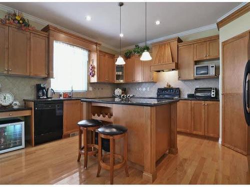 Upper Level 21639 90A Avenue, Langley, BC - Indoor Photo Showing Kitchen
