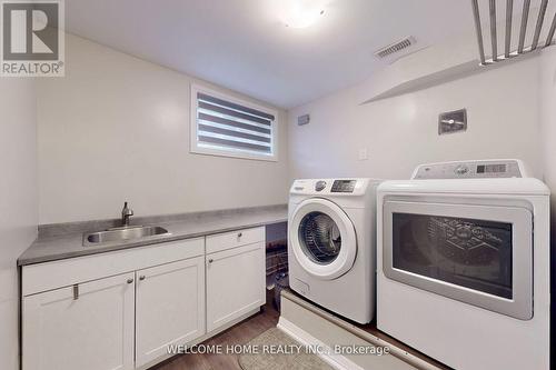 15 Caroline Carpenter Grove, Toronto, ON - Indoor Photo Showing Laundry Room