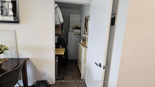 4901 - 950 Portage Pkwy Parkway, Vaughan, ON - Indoor Photo Showing Other Room