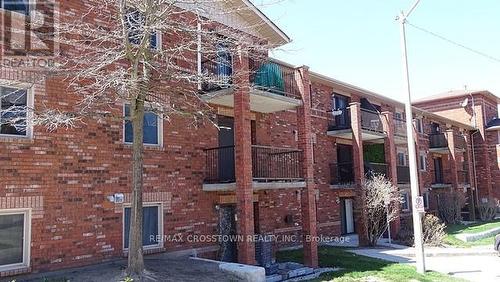 108 - 1 Quail Crescent, Barrie, ON - Outdoor