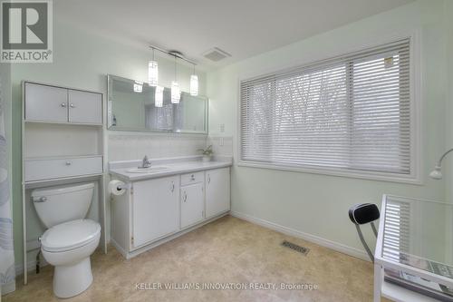 78 Heiman Street, Kitchener, ON - Indoor Photo Showing Bathroom