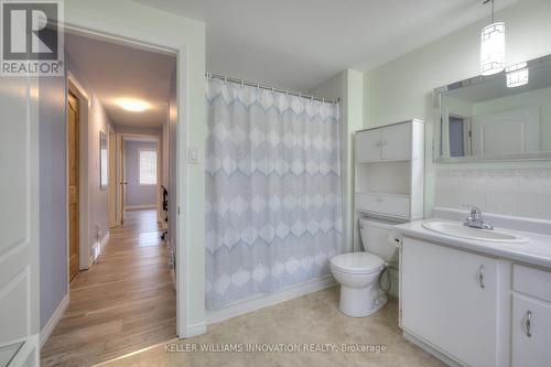 78 Heiman Street, Kitchener, ON - Indoor Photo Showing Bathroom