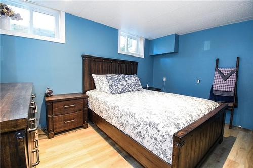 617 Marshagan Road, Dunnville, ON - Indoor Photo Showing Bedroom